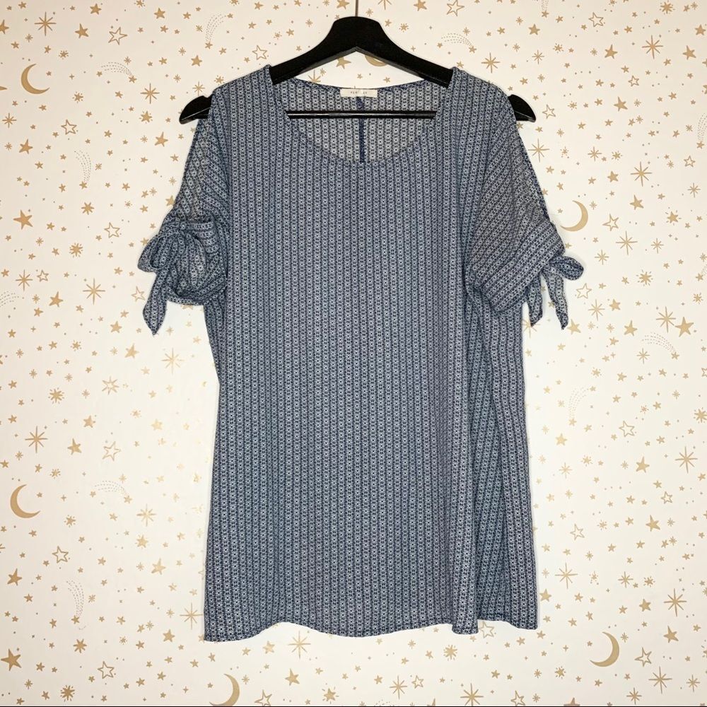 Pleione Women’s Small Blouse – Geometric Print Short Sleeve Top with Tie Sleeves